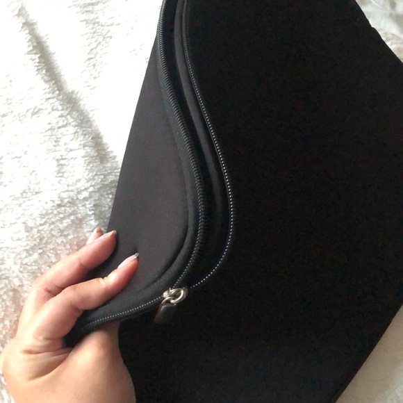 Black Laptop Bag - Picture 2 of 2